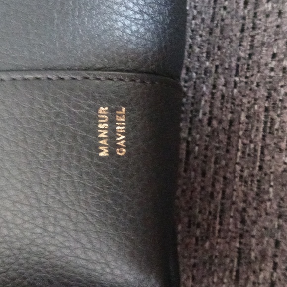 🆕️ 🖤Mansur Gavriel🖤 - Black Tulipano Compact Crossbody Bag - Picture 3 of 11